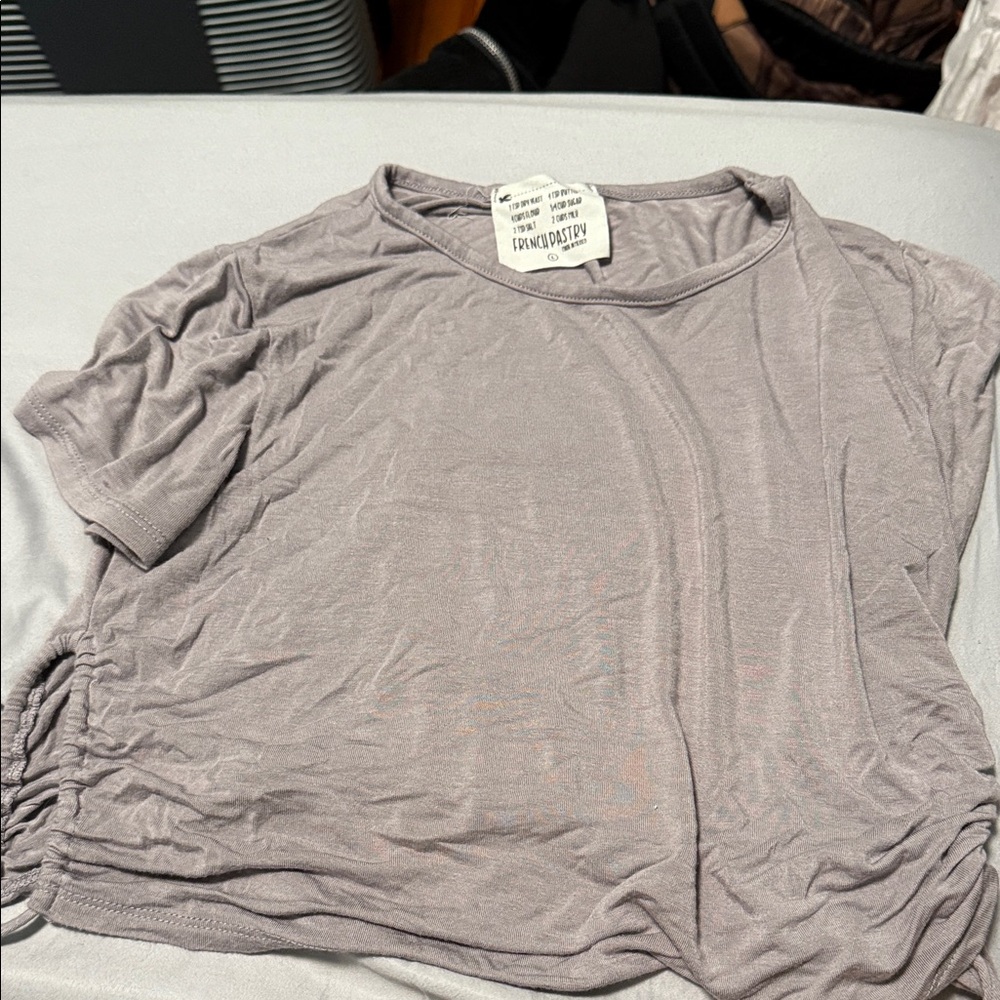 French Pastry Light Gray Short Sleeve Top